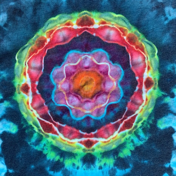 Tie dye - Picture 2 of 4